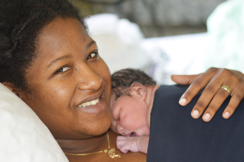 The 5 Differences Between Joeyband and Other Babywearing Products