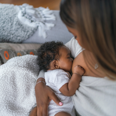 How Skin-to-Skin Supports Breastfeeding